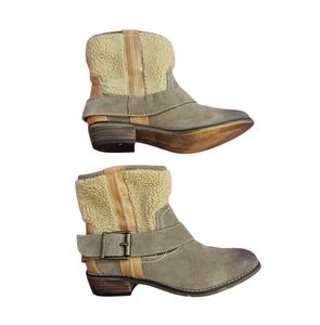 Kelsi Dagger | Tan Ankle Buckle Booties | Size 6